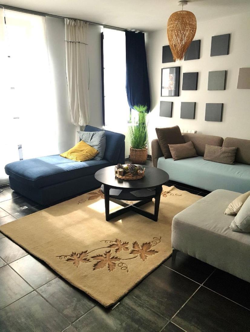 Beau Logement En Centre Ville Божансі Екстер'єр фото